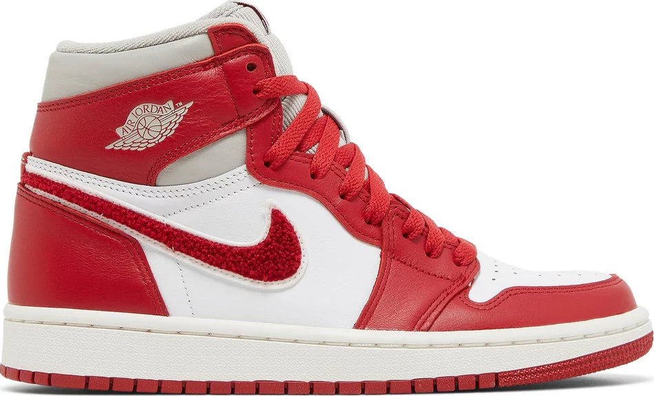 Jordan 1 Varsity Red Wmns